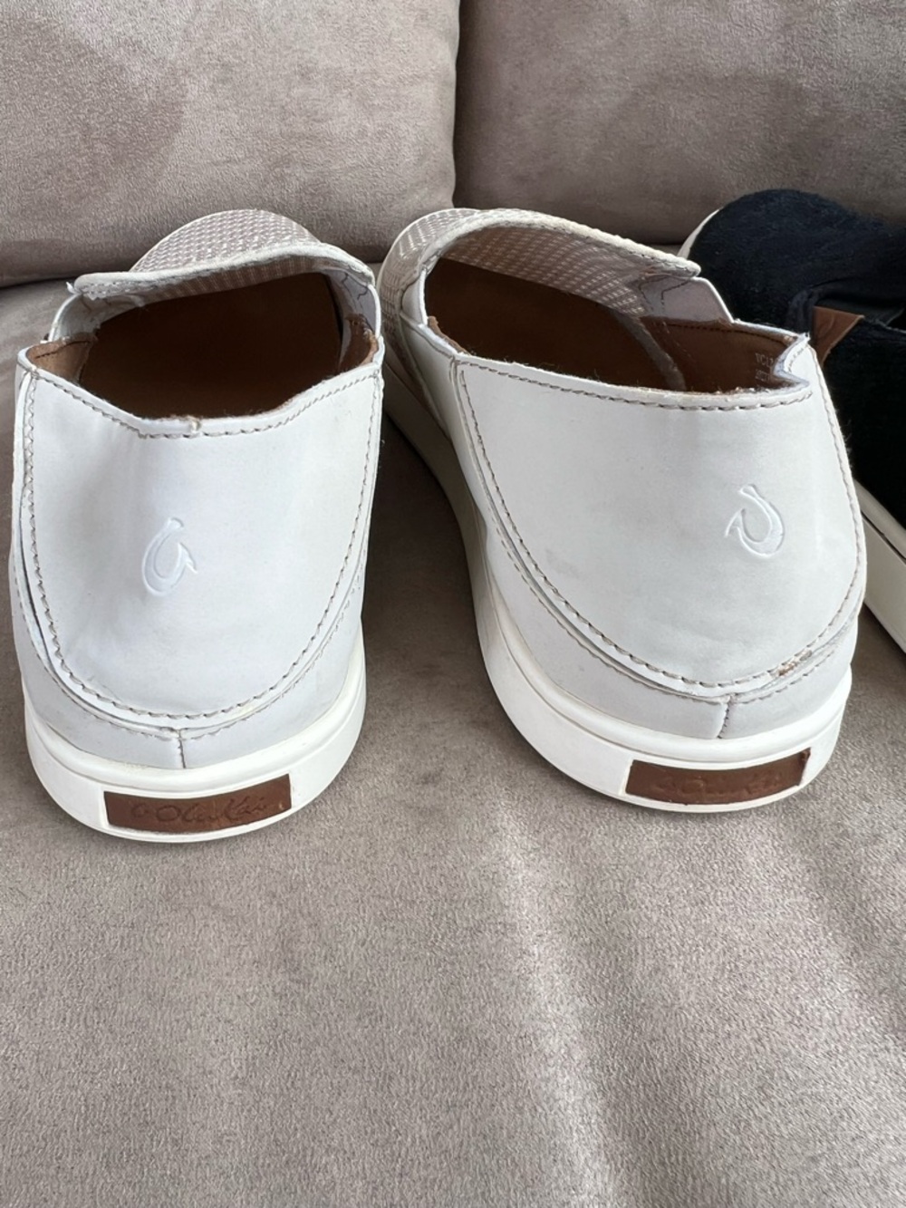 Lot of 2-Size 8.5 Olu Kai Loafers - Picture 4 of 11